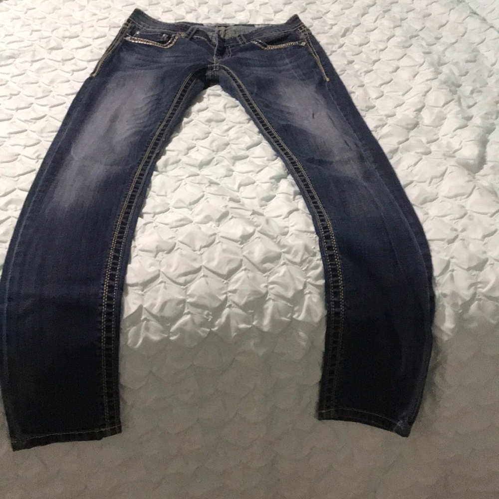 Day trip Aries lowrise skinny jeans from Buckle